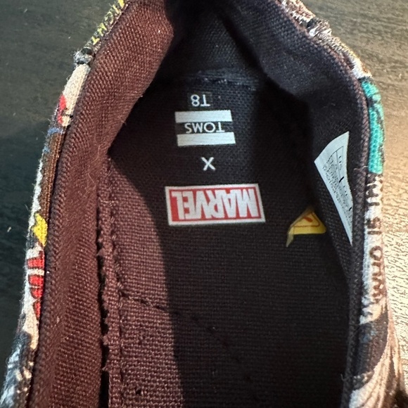Toms x Marvel - kids shoes - 8 - Picture 6 of 7